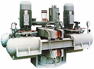 Steeringmachine pump