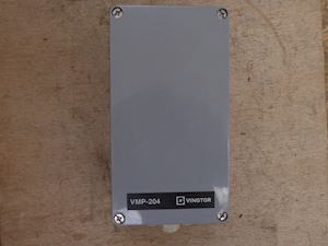 Vingtor VMP-204 Power Amplifier - 1