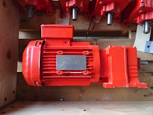 Sew-eurodrive R17DRE80M4 - 1