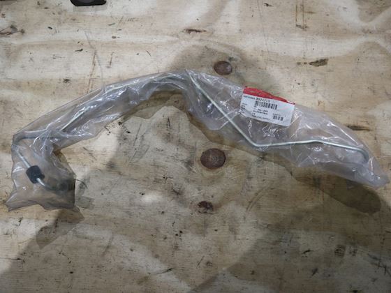 Cummins Fuel supply pipe #1