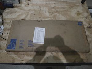 Cummins Upper engine gasket set - 1