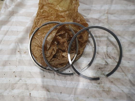 Caterpillar Piston Ring #1