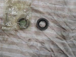 Caterpillar Seal oil side - 1