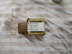 Caterpillar Seal oil side #2