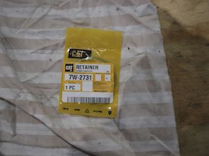 Caterpillar Retainer - 1