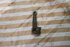 Caterpillar Lever - 1
