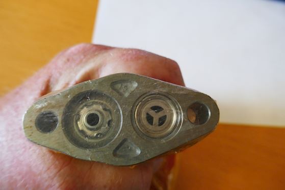 Caterpillar Fuel Transfer Pump 105-2508 #2
