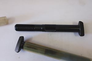 Caterpillar Bolt Con Rod 6N-8942 - 1