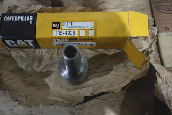 Caterpillar Shaft  135-4928 #2