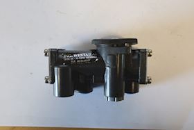 Amot Controls Pneumatiic Space Saver Indicating Relay #1