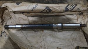 Caterpillar Shaft FW 2N4744 - 1