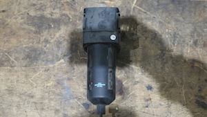 Wilkeson Pneumatic Regulator L28-04-LK00 150PSI - 1