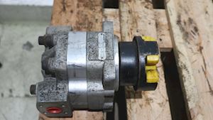 Vickers 6P04-40-H12F3-30L - 1