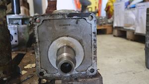 Dowty TANDHJULS PUMPE PA4354-3 - 1