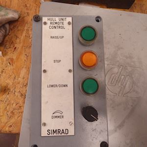 Simrad HULL UNIT REMOTE CONTROL - 1