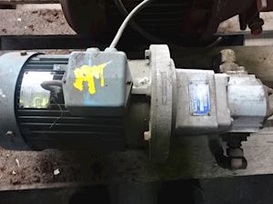 Dowty Hydr. Pump 3PL180CPDSBE - 1