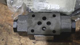 Daikin Pilot Operated Check Valve -02W-20-55- #3