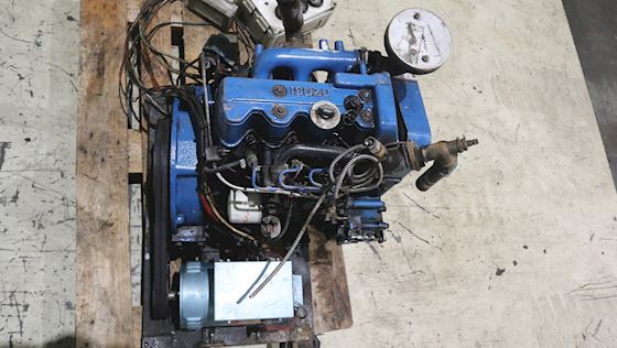 Isuzu 3CB1 #7