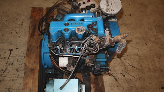 Isuzu 3CB1 #9