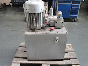 Olesen og Jensen Hydraulic tank with one Pump - 1