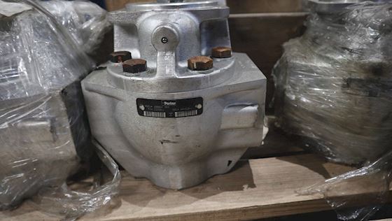 Parker  Single Gear Pump 25550A 2E #4