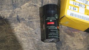 Caterpillar Indicator- Air Filter Service 1W-0613 - 1