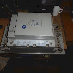 Allen-Bradley  The Allen-Bradley 150-C201NBD is a SMC-3 Smart Motor Controller - 1