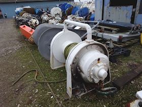 Single drum winch #2