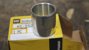 Caterpillar Sleeve Bearing /Bushing) 4M-9920 - 1