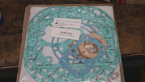 Carrier Gasket Kit 5H40-502 #1
