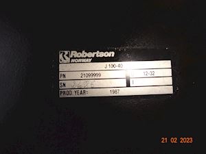 Robertson Relebox  J 100-40 autopilot - 1