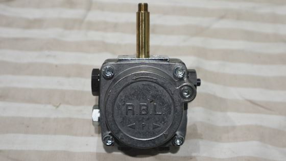 Riello Oil punp R40 #4