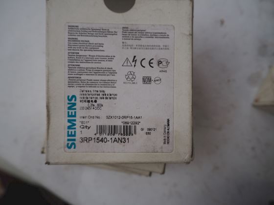 Siemens RELAY TIMER 3RP1540-1AN31 #2