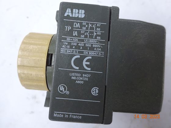 ABB TIME OFF RELAY TP401A #2