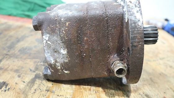 Danfoss 16 teeth hydraulic pump #3