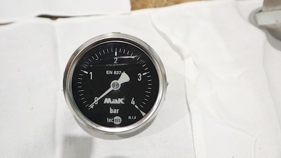 MAK Manometer 0-4 bar #1