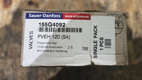 Sauer Danfoss 1236PVEH120 Electrical Actuation #6
