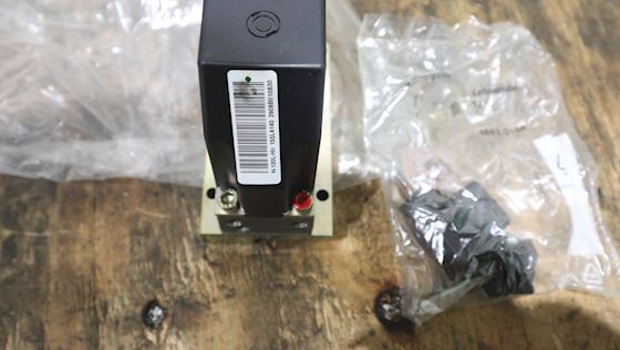 Sauer Danfoss 1236PVEH120 Electrical Actuation #7