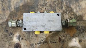 Modena Counter Balance Valve Oil Control - 1