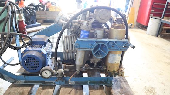 Bauer Breathing air Compressor U1 #1
