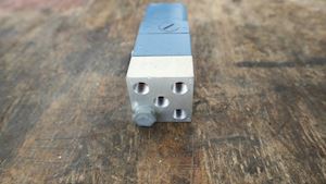 Rexroth R987032803  5/2 - 1