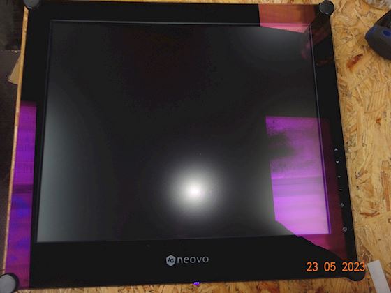 NEOVO SKÆRM X-17AV #1