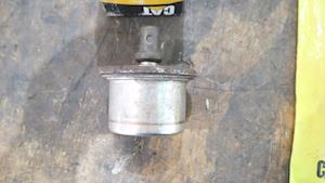 Caterpillar Engine Oil Temperature Sensor Regulator 4W4794 - 1