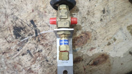Unitor T-Valve Oxygen 303198 #1