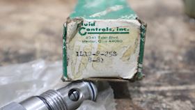 Fluid Controls. Inc Hydraulic Cartridge / Relief Valve 1L10-F25S #6