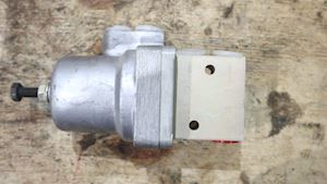 Rexroth Dir.-Control Valve 3710290000 - 1
