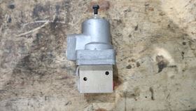 Rexroth Dir.-Control Valve 3710290000 #3