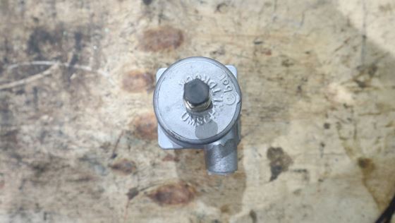 Rexroth Dir.-Control Valve 3710290000 #4