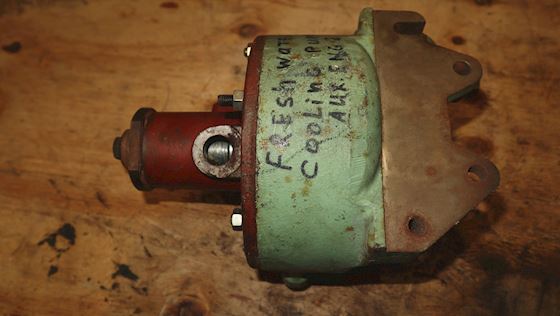 Aux engine water pump #1