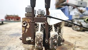 Sauer Danfoss PVG 32 2 Ventiller - 1